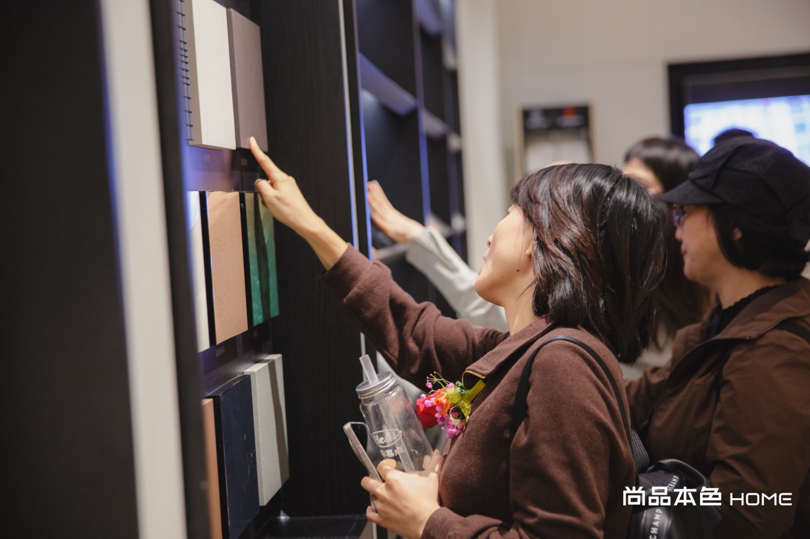 20251210133715756725.jpg 2b0d78a99p9a8786d8ab48954ca25eb0.jpg